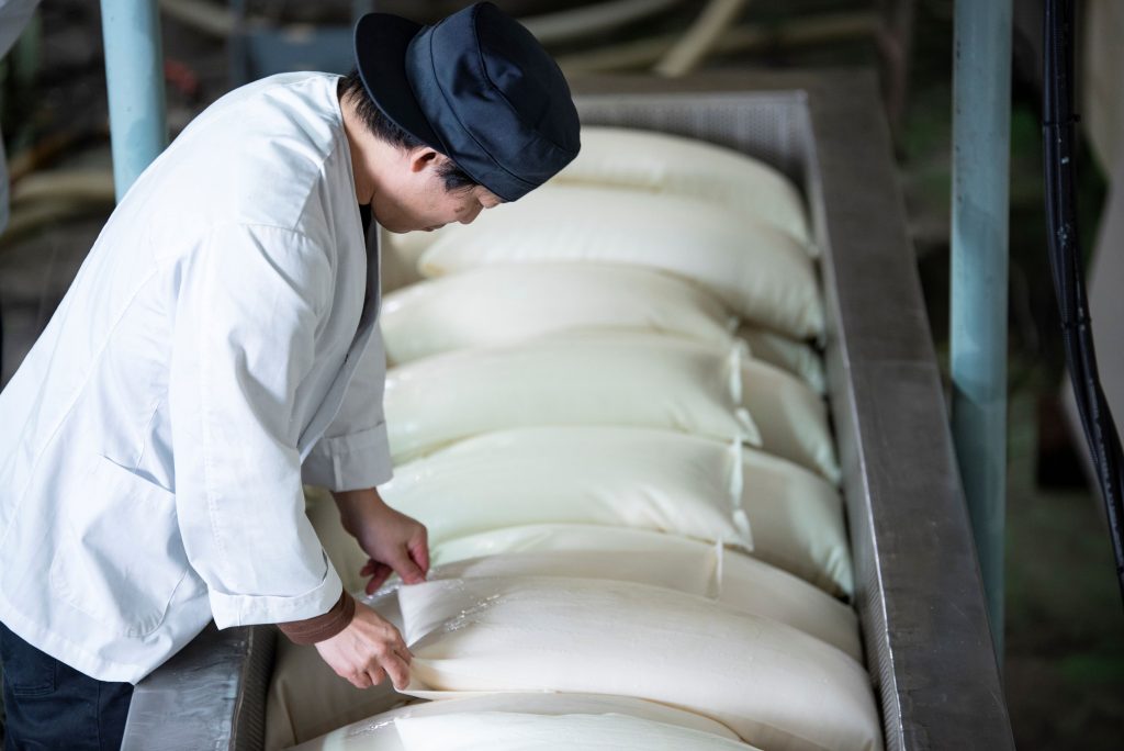 やっこ 專用 中國酒 2012年 900グラム やっこ 專用 中國酒 2012年 900